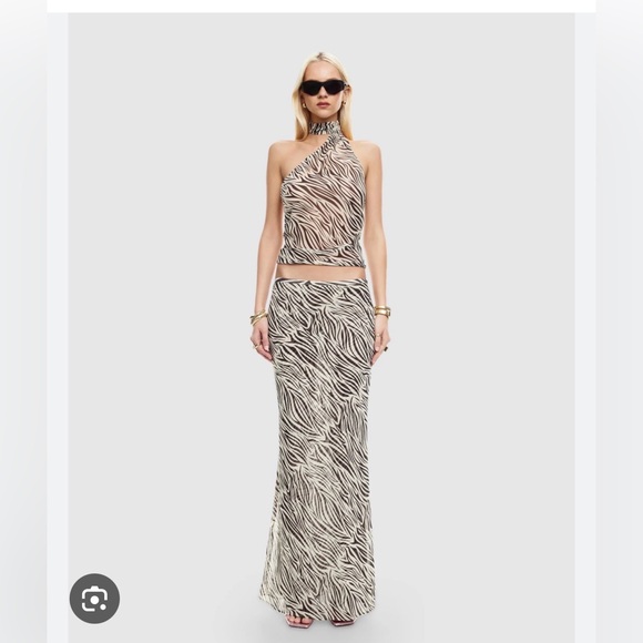 Lioness Dresses & Skirts - Lioness -Endless Maxi Skirt & Lux TieTop - Zebra - Size S